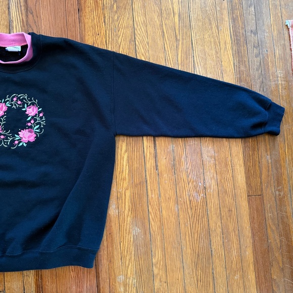 90’s Jeweled Roses Vintage Granny Sweater - Picture 5 of 11